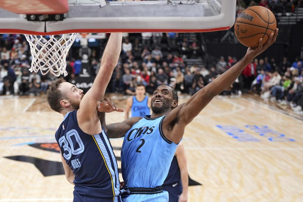 易建联与余 易建联与余